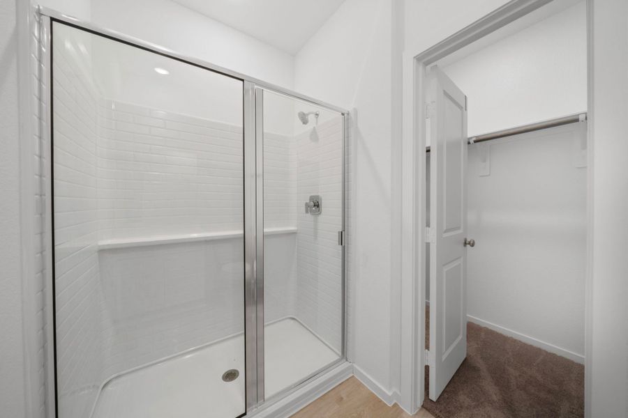 Owner's Bathroom Owner's Bathroom