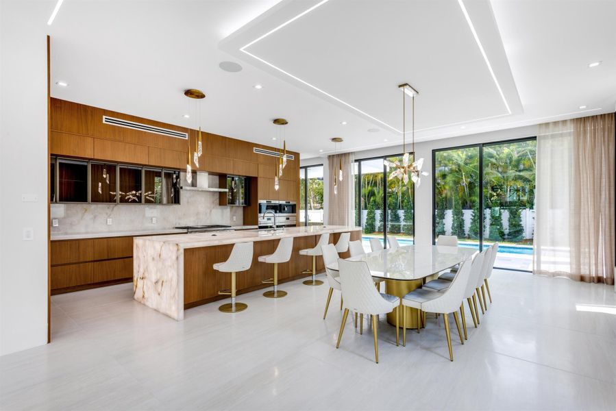 DINING_TO_KITCHEN_ANGLE_EB DINING_TO_KITCHEN_ANGLE_EB