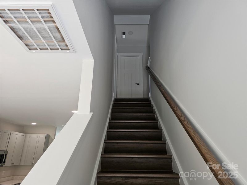 Spacious, unfurnished interior of a new home in , Black Mountain (Image 4).