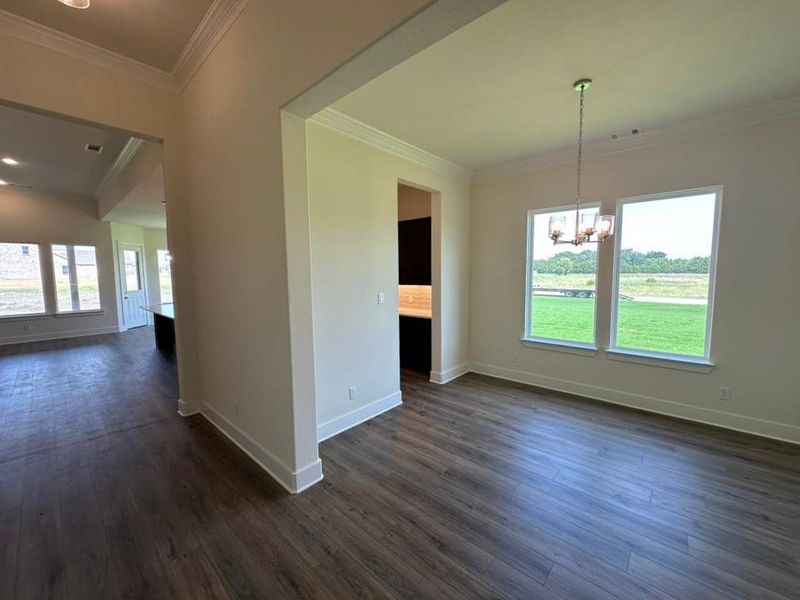 Spacious, unfurnished interior of a new home in , Leonard (Image 16).