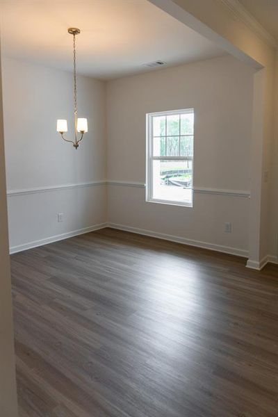Spacious, unfurnished interior of a new home in , Jefferson (Image 27).