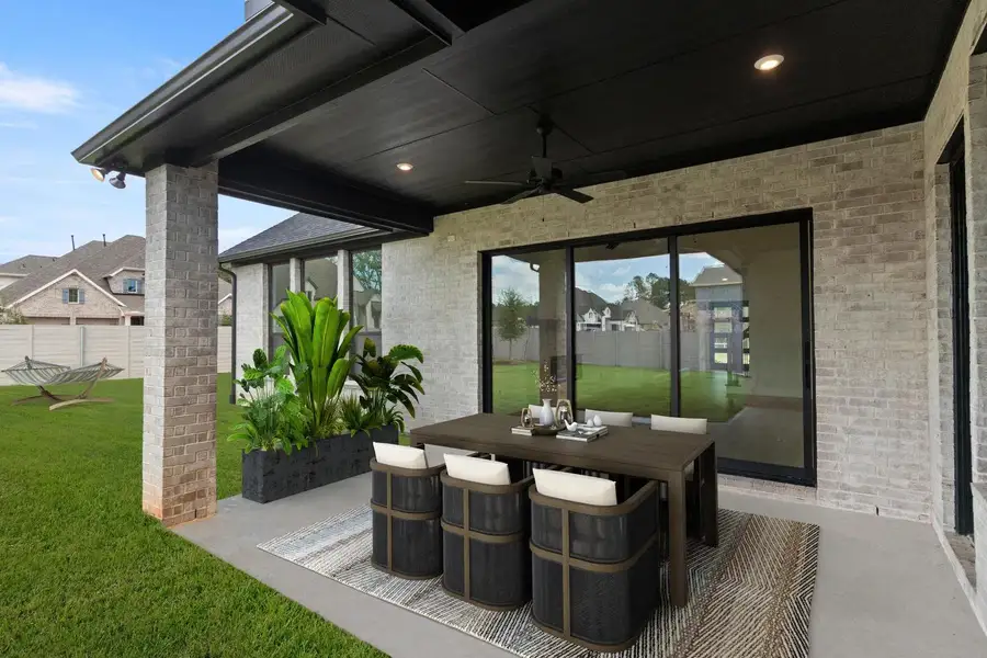 Benson B Outdoor living area