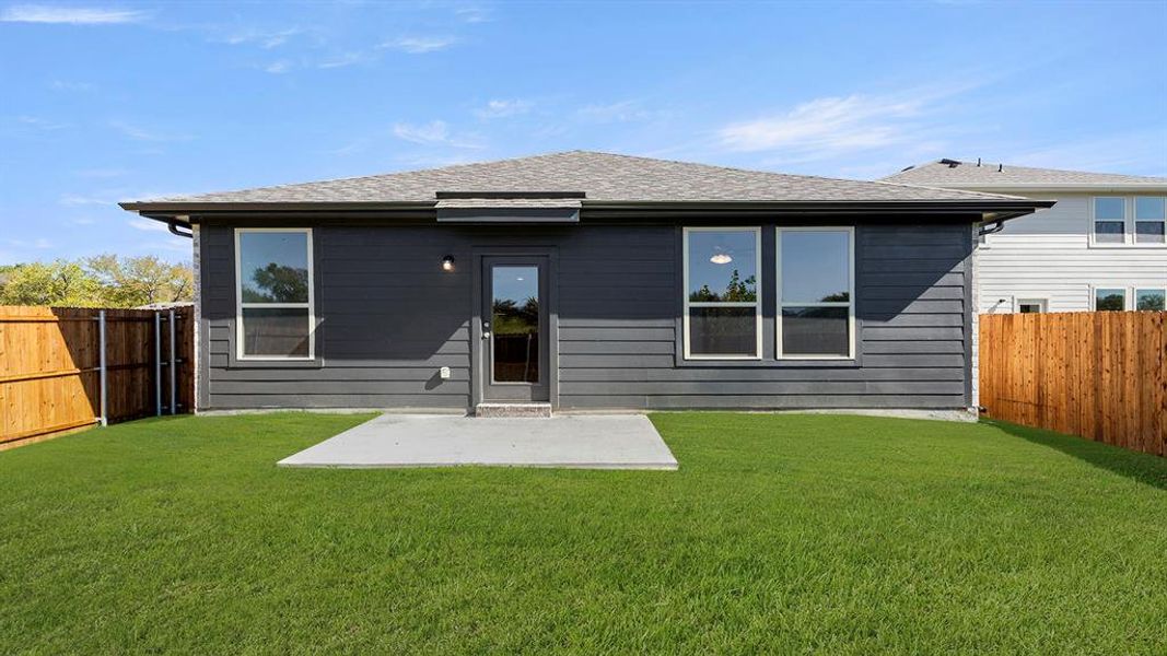 26. 2504 Yo Ranch - Back 26. 2504 Yo Ranch - Back