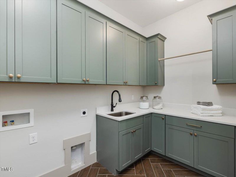 052-Laundry Room 052-Laundry Room