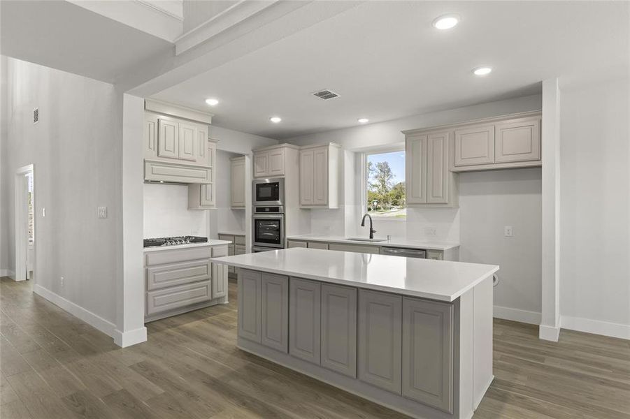 12810 Meadow Glen  Kitchen 2