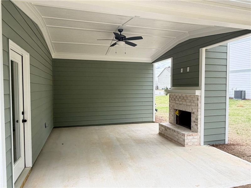 Exterior details and patio area of a home in , Jefferson (Image 21).