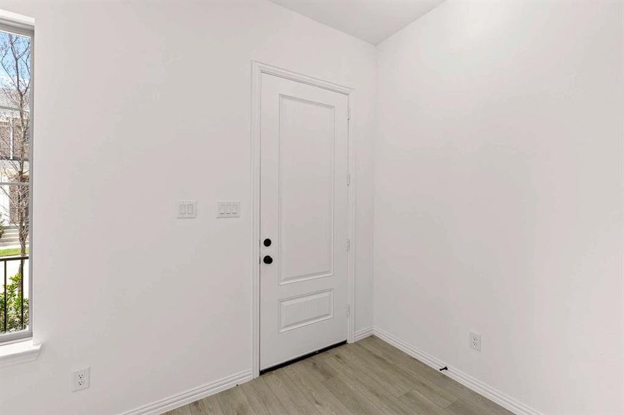 Furnished interior view inside a new home in Parkside, Mansfield (Image 5). Furnished interior view inside a new home in Parkside, Mansfield (Image 5).