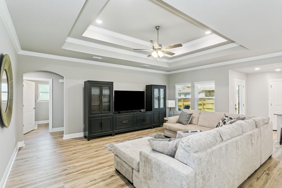 Furnished interior view inside a new home in Buckeyes Landing, Navarre (Image 5).