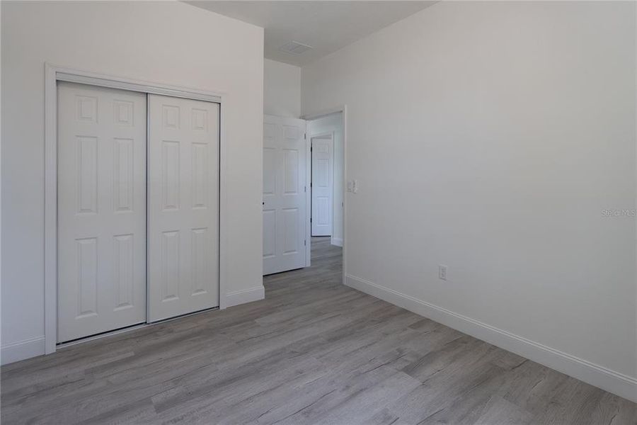 Spacious, unfurnished interior of a new home in , Apopka (Image 25).