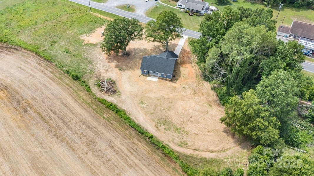 Image 36 of a home in . Image 36 of a home in .