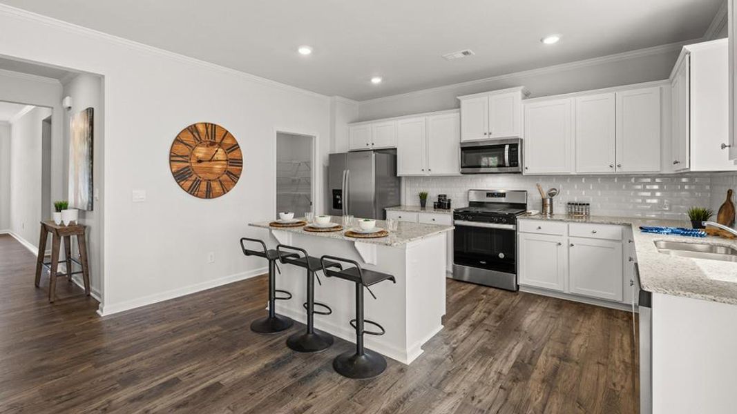 Furnished interior view inside a new home in Lost Creek, Dallas (Image 21).