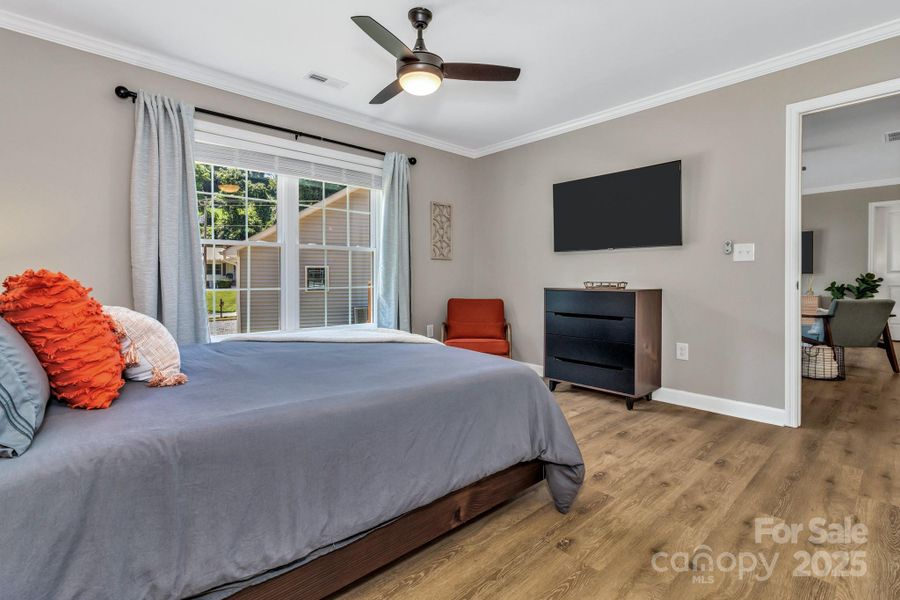 Furnished interior view inside a new home in , Waynesville (Image 18).