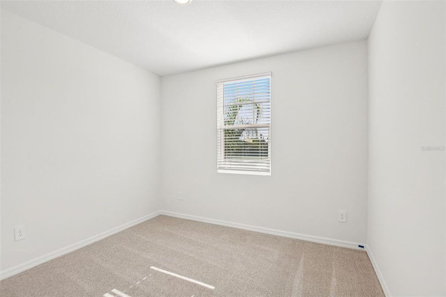 Spacious, unfurnished interior of a new home in Hilltop Vistas, Dade City (Image 20).