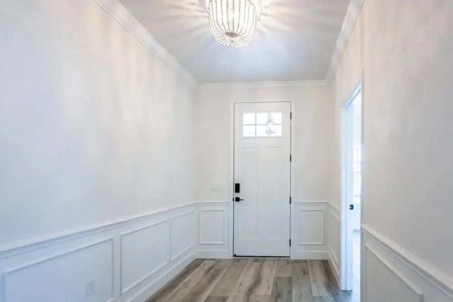 Representative unfurnished interior of a home built from the Pearson by William Weseman Construction in Grand Oaks, Gainesville (Image 13). Representative unfurnished interior of a home built from the Pearson by William Weseman Construction in Grand Oaks, Gainesville (Image 13).