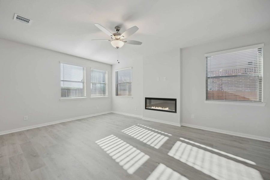Representative unfurnished interior of a home built from the Chicago by Chesmar Homes in Heartland 40's, Heartland (Image 14).