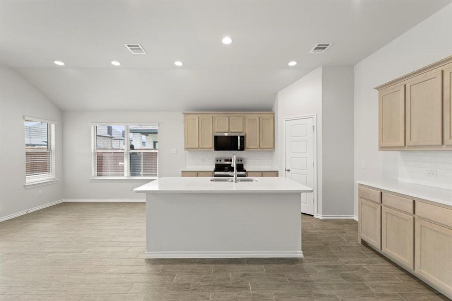 09. 3229 Timineri - Kitchen 09. 3229 Timineri - Kitchen