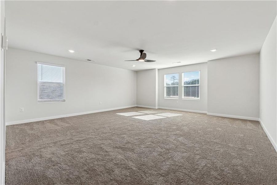 Spacious, unfurnished interior of a new home in Conner Springs, Social Circle (Image 18).