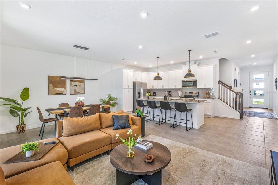 Furnished interior view inside a new home in , Kissimmee (Image 15).