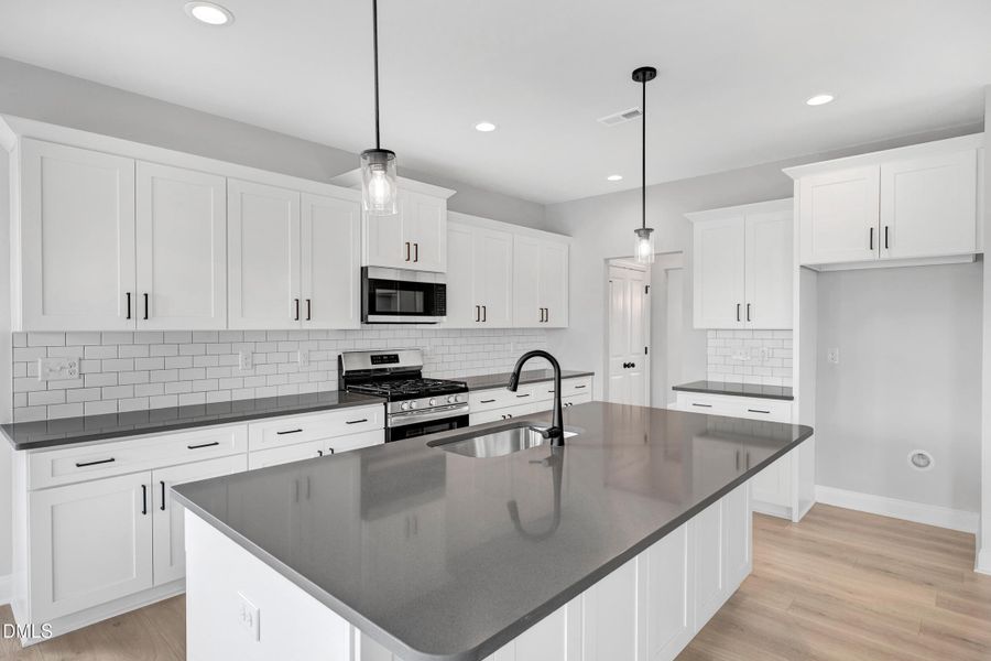 443ravensworth-interior-12