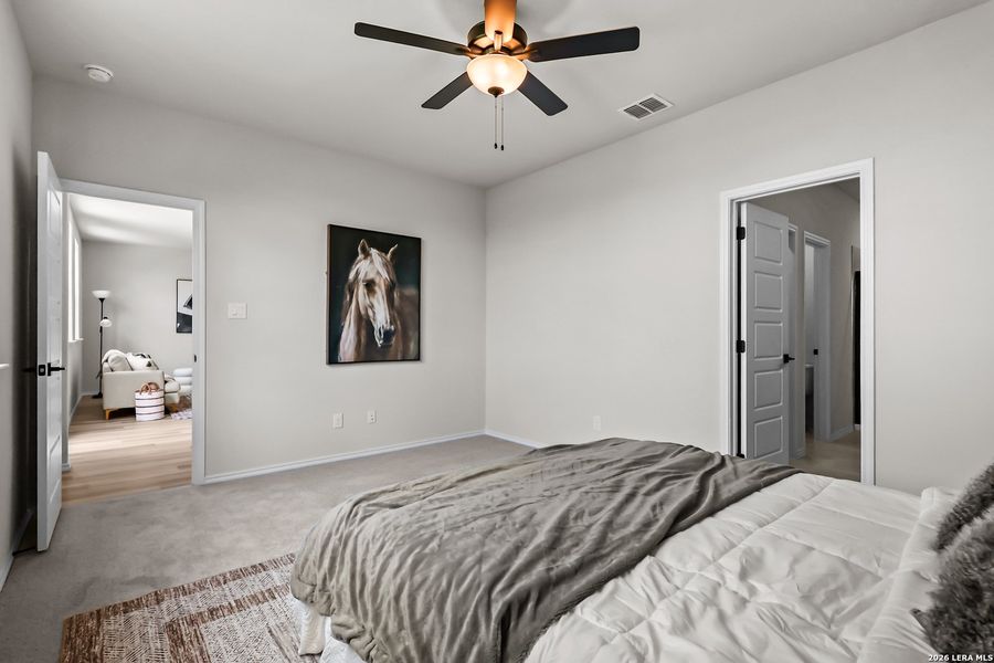 Furnished interior view inside a new home in Hannah Heights, Seguin (Image 32). Furnished interior view inside a new home in Hannah Heights, Seguin (Image 32).