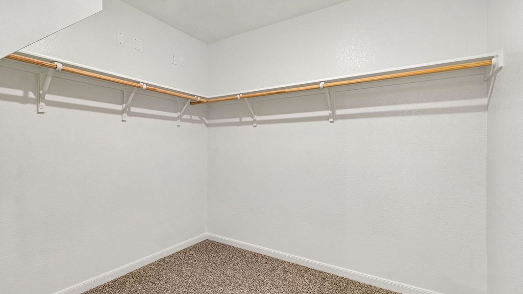 Spacious, unfurnished interior of a new home in Briarwood, Elgin (Image 26).
