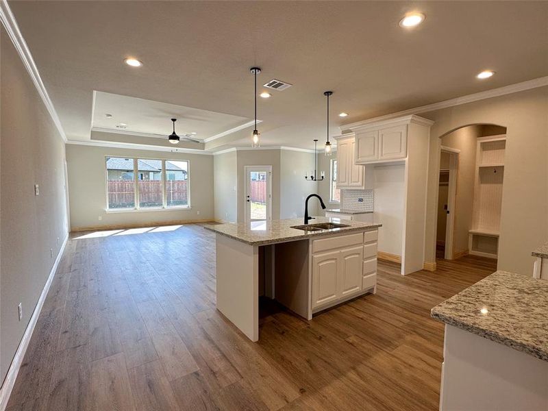 Furnished interior view inside a new home in , Cleburne (Image 8).