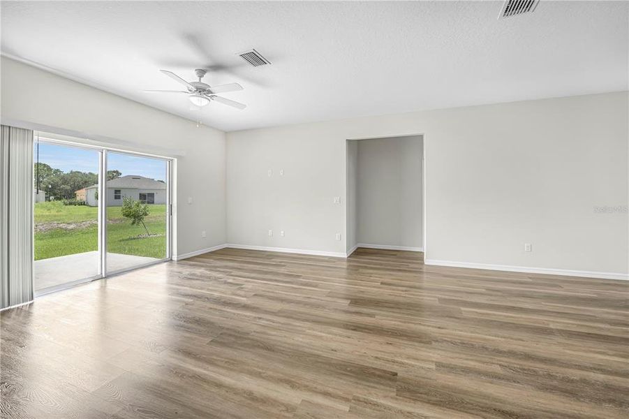 Spacious, unfurnished interior of a new home in , Brooksville (Image 16).