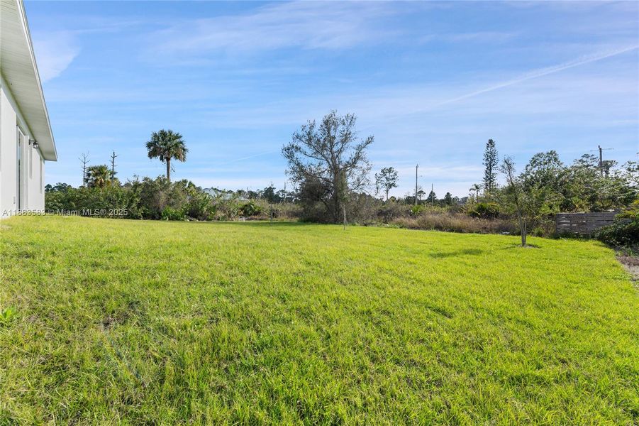 Image 23 of a home in . Image 23 of a home in .