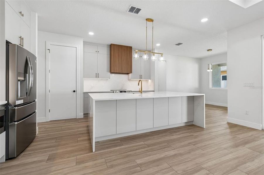 Furnished interior view inside a new home in , Tampa (Image 7).