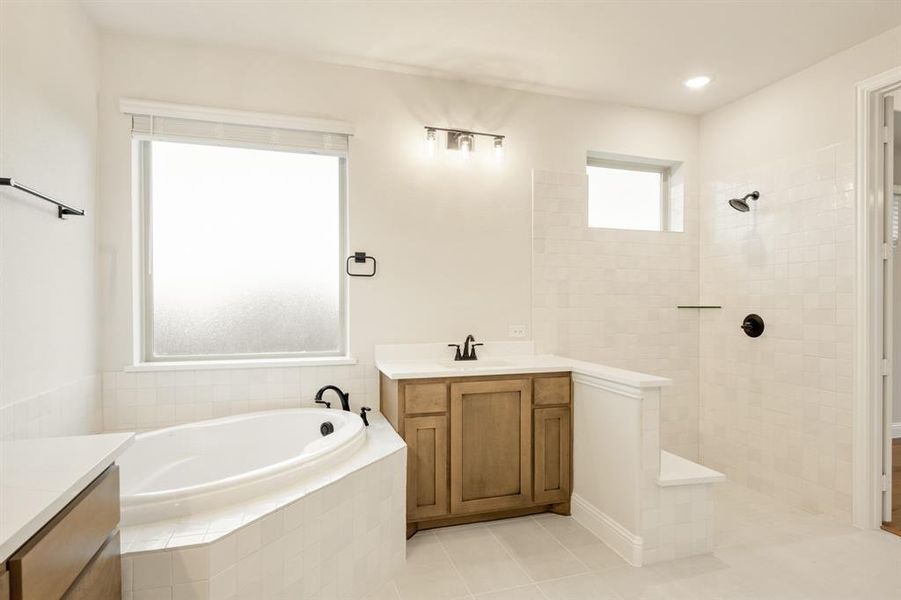 Furnished interior view inside a new home in Sunrise at Garden Valley 60-79, Waxahachie (Image 9).