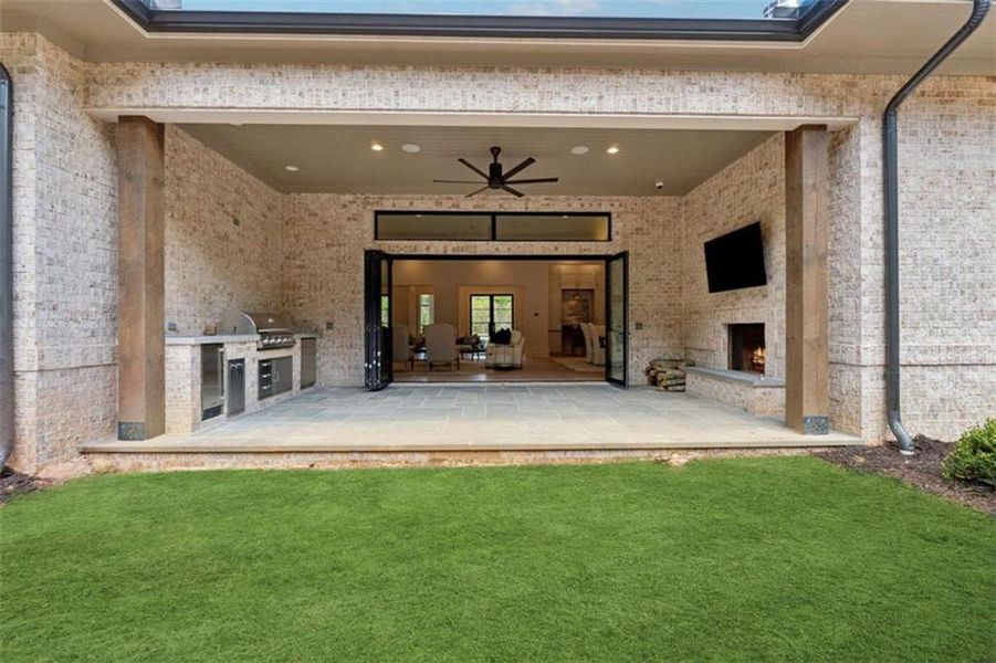 Image 51 of a home in . Image 51 of a home in .