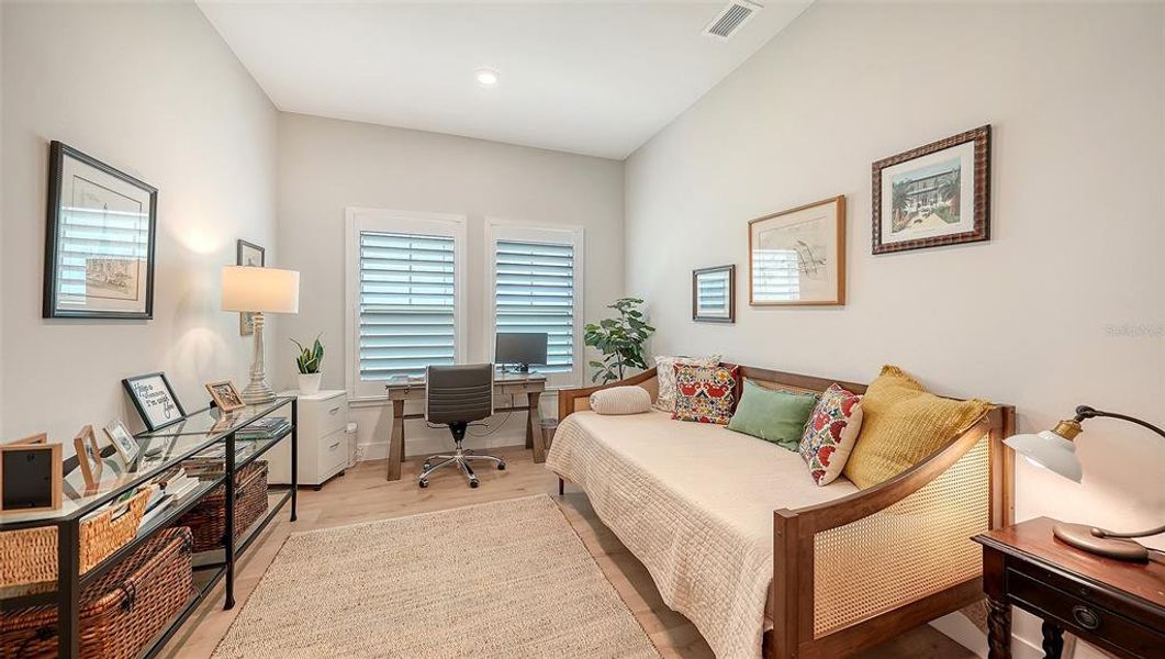 Furnished interior view inside a new home in Emerald Landing at Waterside at Lakewood Ranch – Lake Series, Sarasota (Image 46).