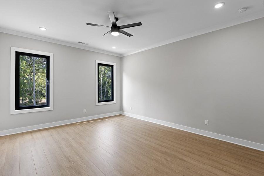 Spacious, unfurnished interior of a new home in , Jefferson (Image 50).