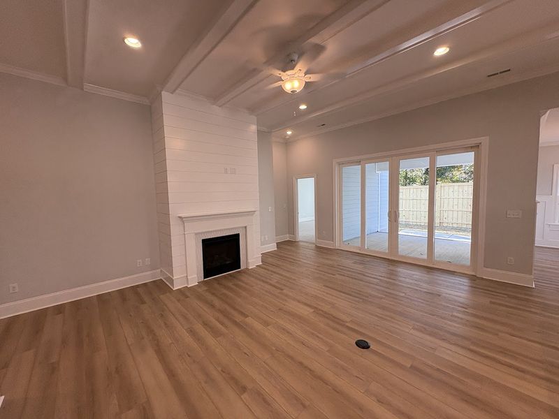 Spacious, unfurnished interior of a new home in Riverside Cove, Wilmington (Image 40).