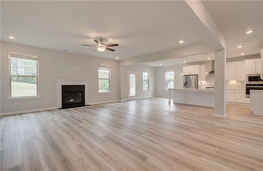 Spacious, unfurnished interior of a new home in Grandview at Millers Mill, Stockbridge (Image 21).