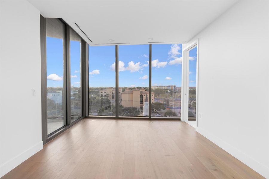 Spacious, unfurnished interior of a new home in , West Palm Beach (Image 18). Spacious, unfurnished interior of a new home in , West Palm Beach (Image 18).