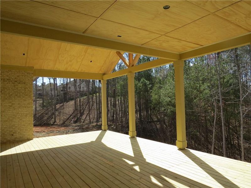 Image 21 of a home in .