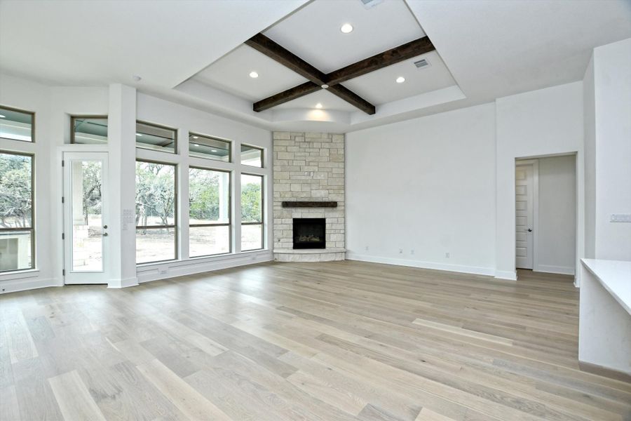 Representative unfurnished interior of a home built from the Madera II by Giddens Homes in Scofield Farms Estates, Georgetown (Image 438).