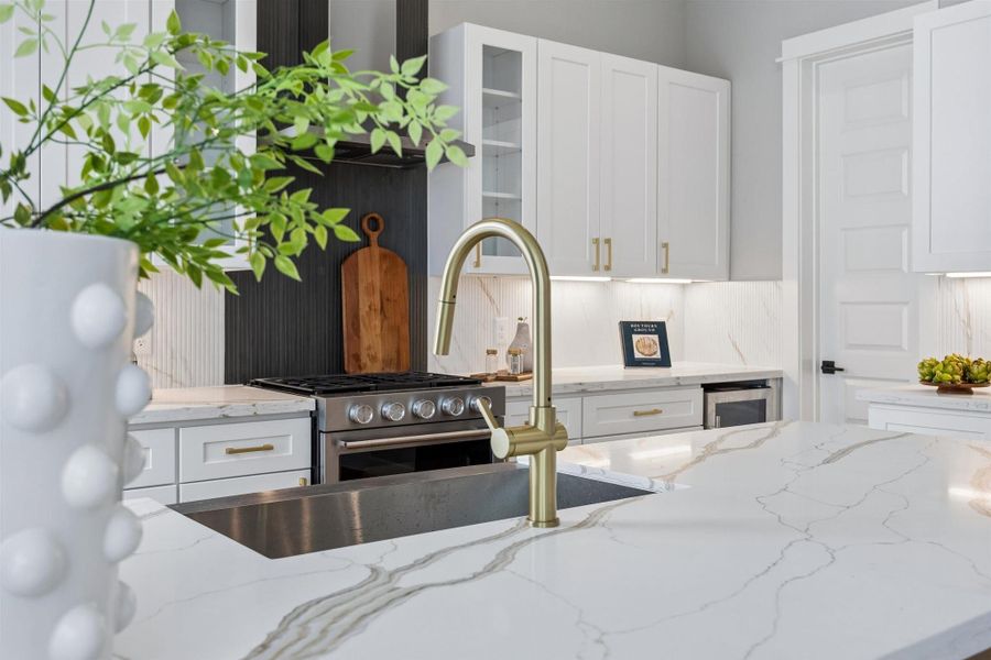 Close-up of interior finishes inside a home in , Houston (Image 21). Close-up of interior finishes inside a home in , Houston (Image 21).