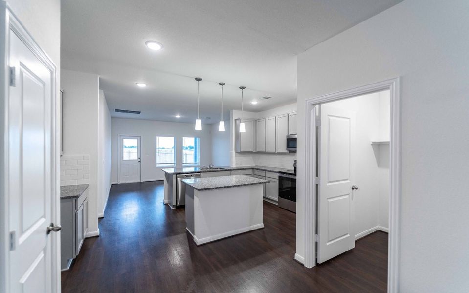 Furnished interior view inside a new home in Cool Water, Jarrell (Image 8).