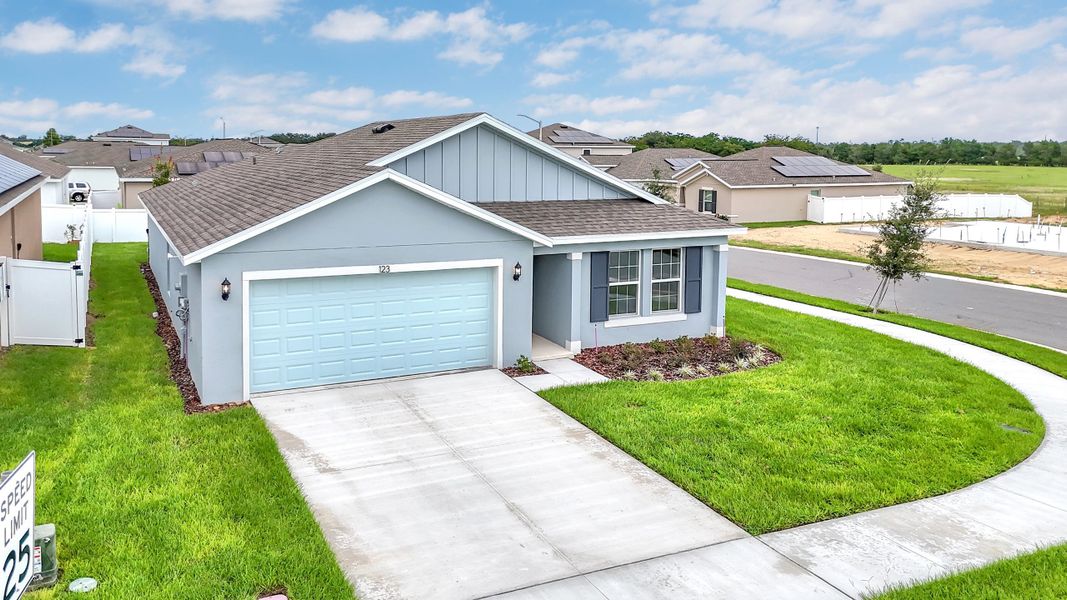 123 Bottle Brush Drive, Haines City, FL.  - Slide 3