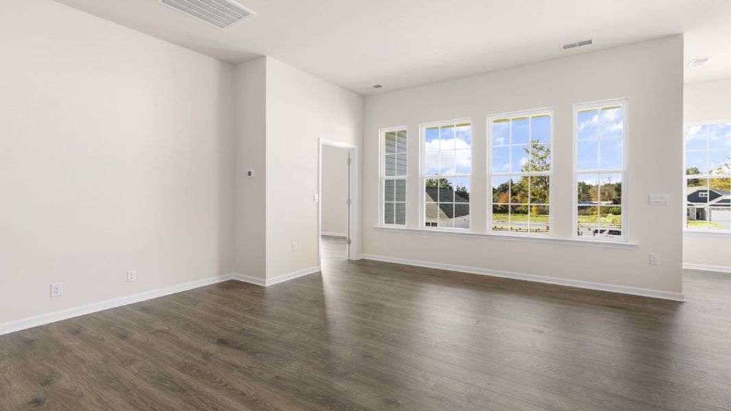 Spacious, unfurnished interior of a new home in The Villas at Martin Farms, Aberdeen (Image 12).