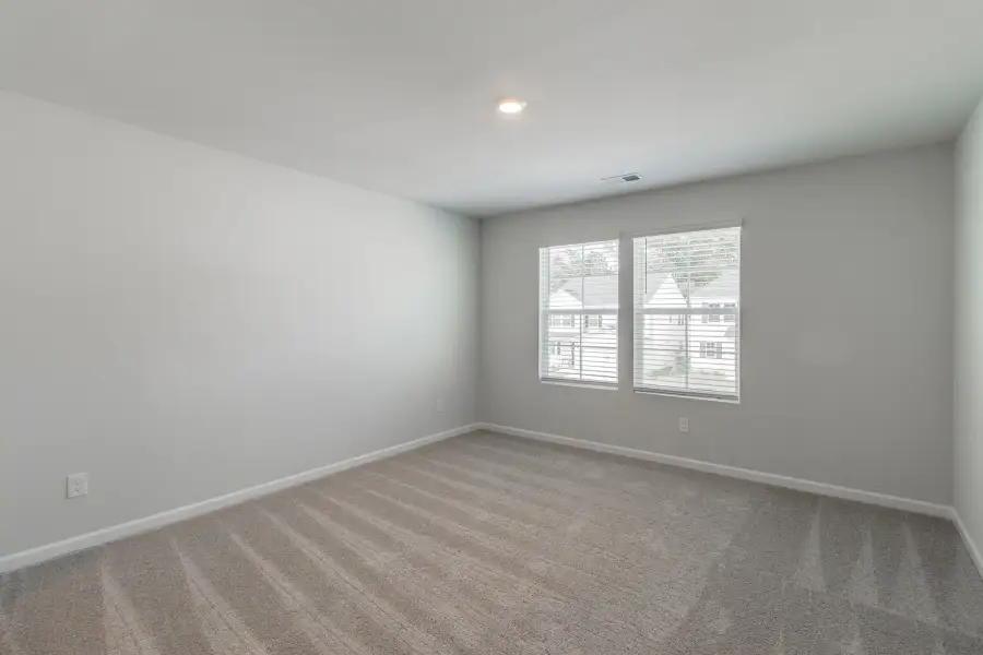 Spacious, unfurnished interior of a new home in Killians Crossing, Blythewood (Image 29). Spacious, unfurnished interior of a new home in Killians Crossing, Blythewood (Image 29).