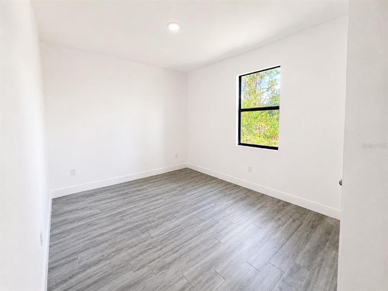 Spacious, unfurnished interior of a new home in , Labelle (Image 7).