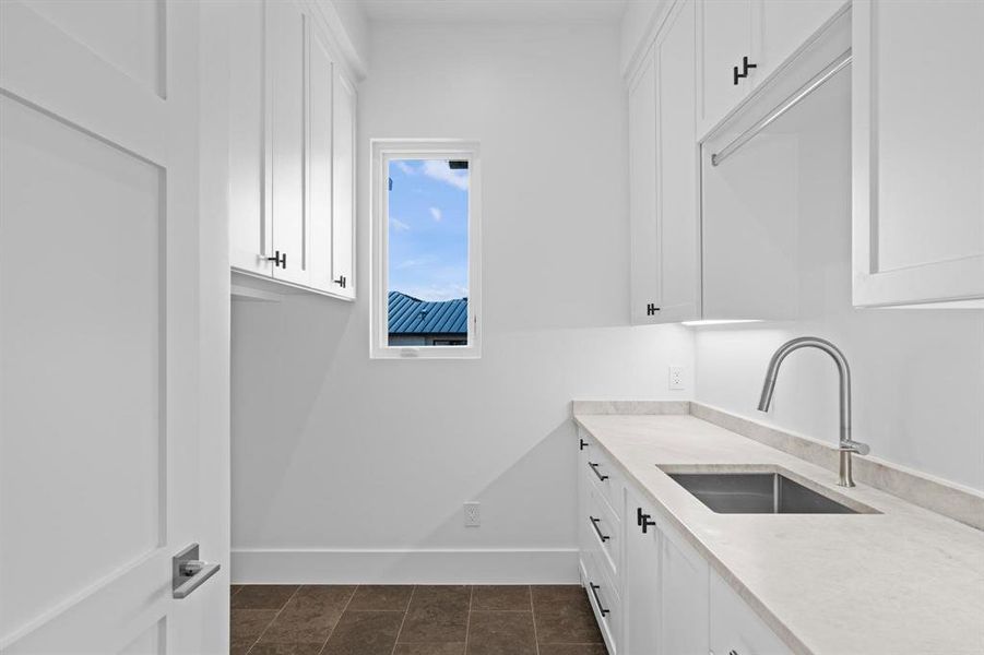 Furnished interior view inside a new home in , Horseshoe Bay (Image 32). Furnished interior view inside a new home in , Horseshoe Bay (Image 32).