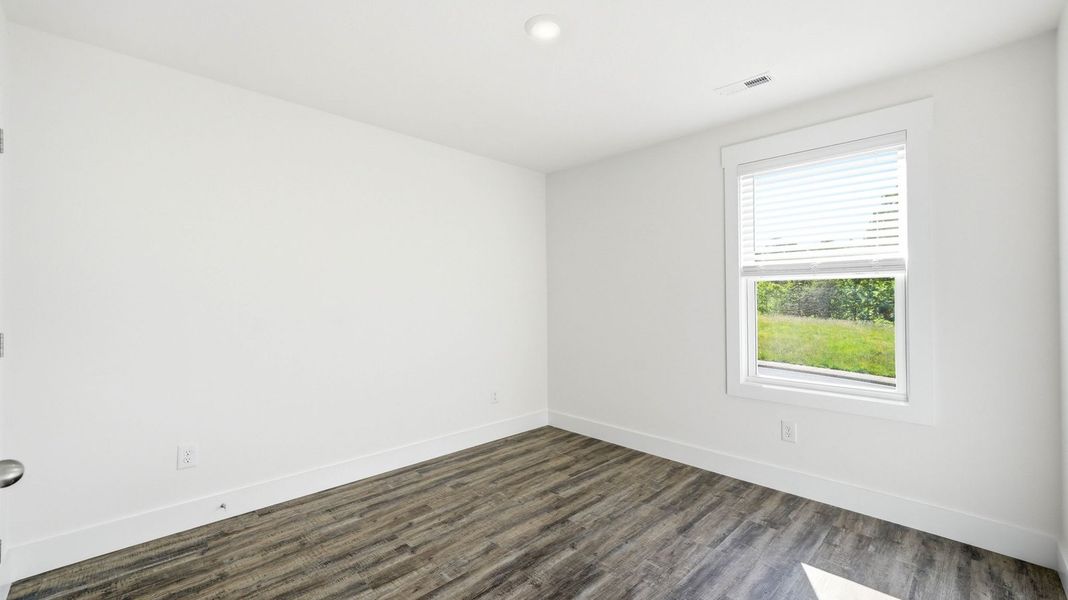 Spacious, unfurnished interior of a new home in The Arbor Townhomes, Kingsport (Image 15). Spacious, unfurnished interior of a new home in The Arbor Townhomes, Kingsport (Image 15).