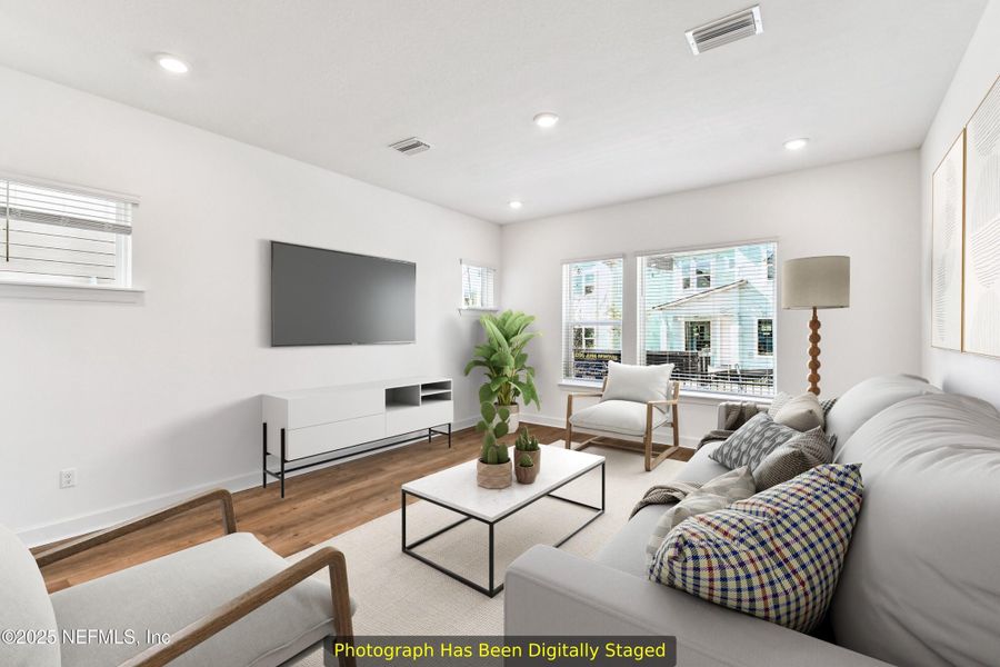 Furnished interior view inside a new home in Granville at eTown 34', Jacksonville (Image 8).