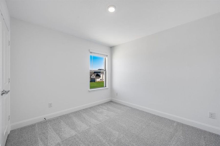 1416 Chestnut Gardens ~ Ready Now