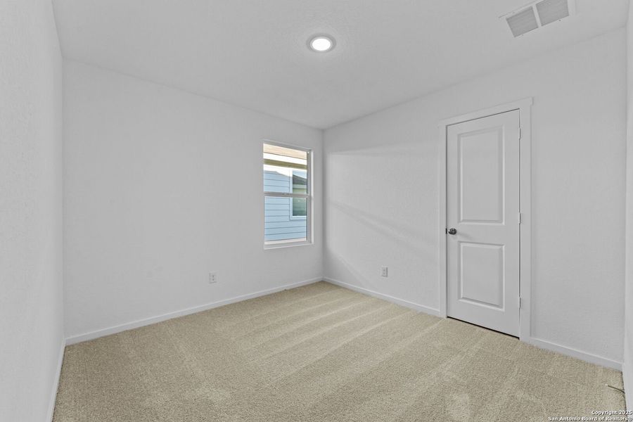 Spacious, unfurnished interior of a new home in , New Braunfels (Image 13).