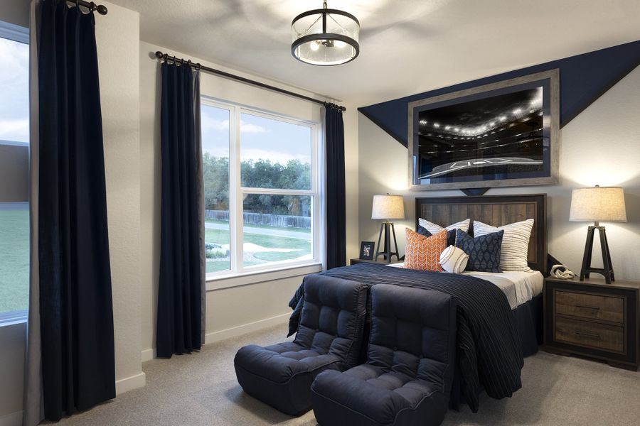 Representative furnished interior of a home built from the Quinley by Scott Felder Homes in Prominence, San Antonio (Image 14).